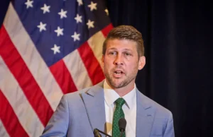 Stadtrat an Florida AG wegen Drag-Show: Wir haben Sie nicht um Ihre Rechtsmeinung gebeten