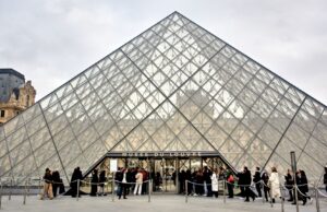 Nach dem Raubüberfall im Louvre greift Proton ein und bietet kostenlosen Passwortschutz an