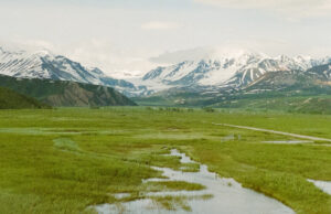 Städte in Alaska versinken. Trump will die Bohrungen verstärken