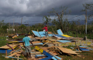 „Sturm des Jahrhunderts“: Dutzende Tote, nachdem Hurrikan Melissa Jamaika, Haiti und Kuba mit 185 Meilen pro Stunde verwüstet hat