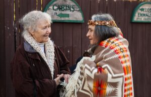 Zum ersten Mal geben katholische Schwestern Land an die Ojibwe-Nation zurück