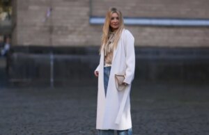 17 lange Strickjacken, die Sie groß aussehen lassen, ab 17 $