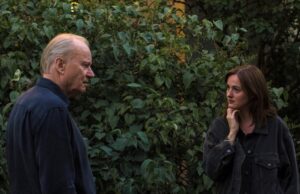 „Sentimental Value“-Rezension: Stellan Skarsgård und Elle Fanning stehlen schwedisches Drama